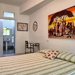 Madi فندق مبيت وإفطار